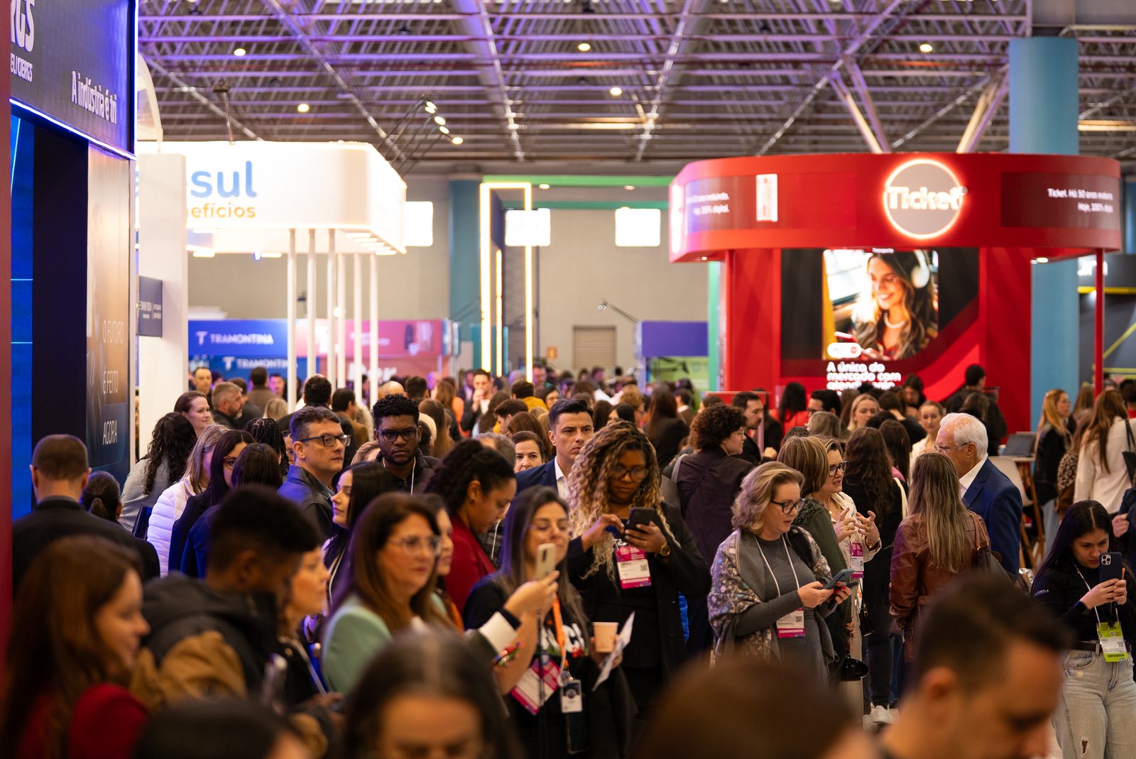 Corredor movimentado da ExpoCongregarh