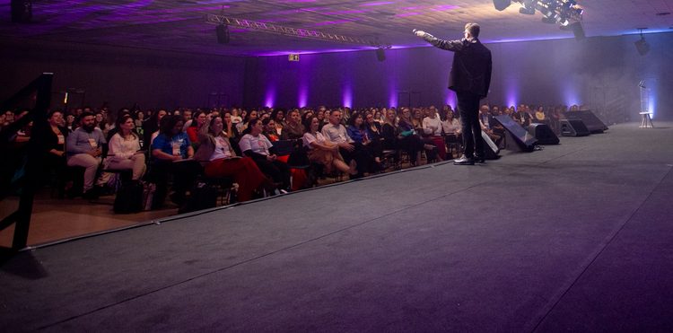 Auditório principal do CONGREGARH 2025 lotado