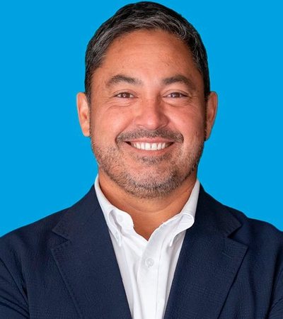 Claudio Lopez M.